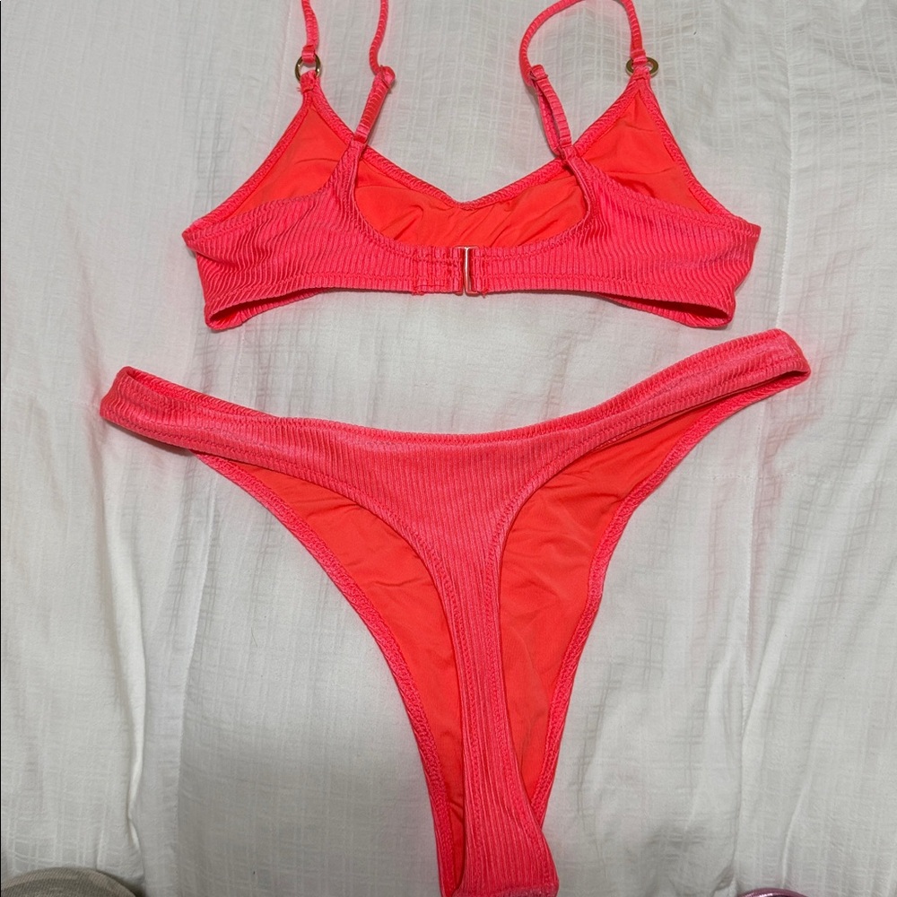 AE Ribbed Pink Bikini Set - Picture 2 of 2
